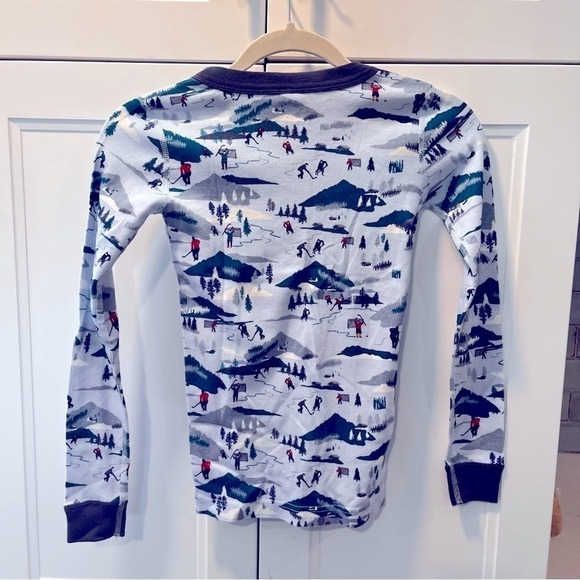 Boys Hanna Anderson Ice Skating pajama top size 10 - Picture 2 of 7